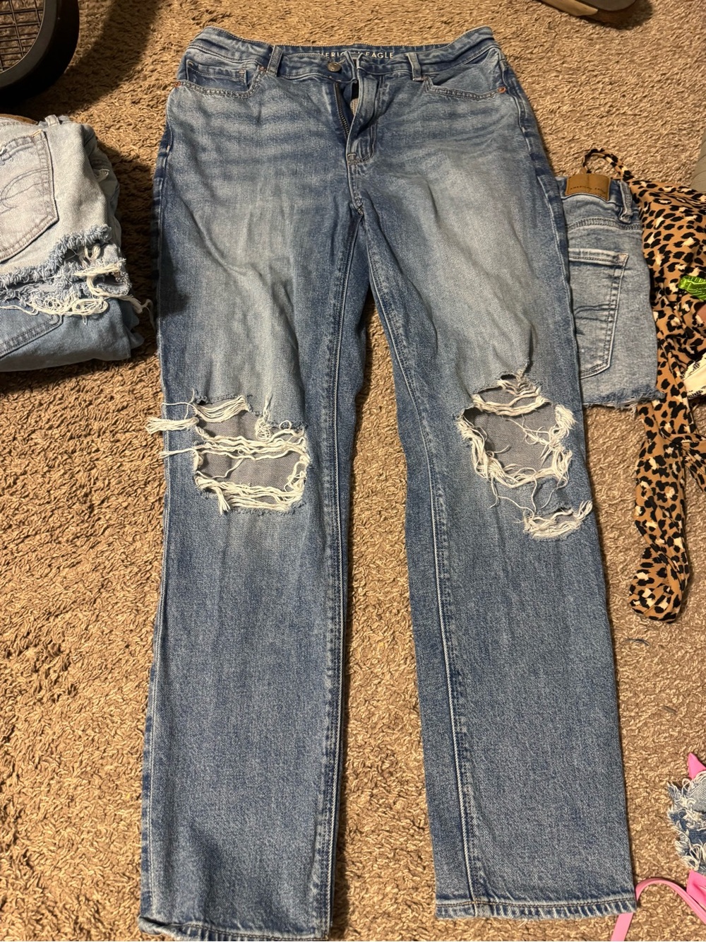 American Eagle Outfitters Light Blue Ripped Straight Leg Jeans